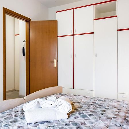 Luni Mare Modern Balcony Flat Apartman Marinella di Sarzana Kültér fotó