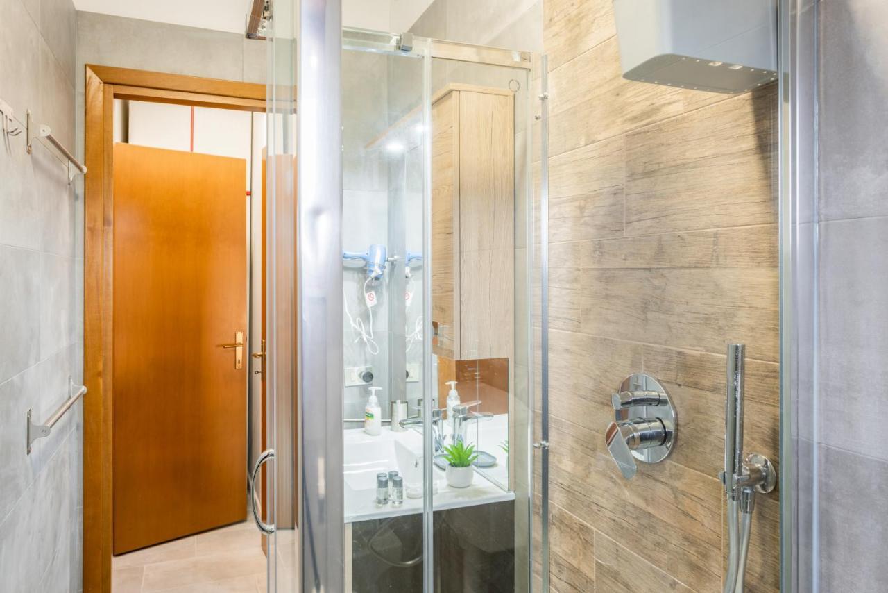 Luni Mare Modern Balcony Flat Apartman Marinella di Sarzana Kültér fotó